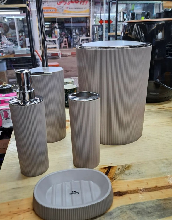 ست بهداشتی۵ تیکه رنگ نسکافه ای